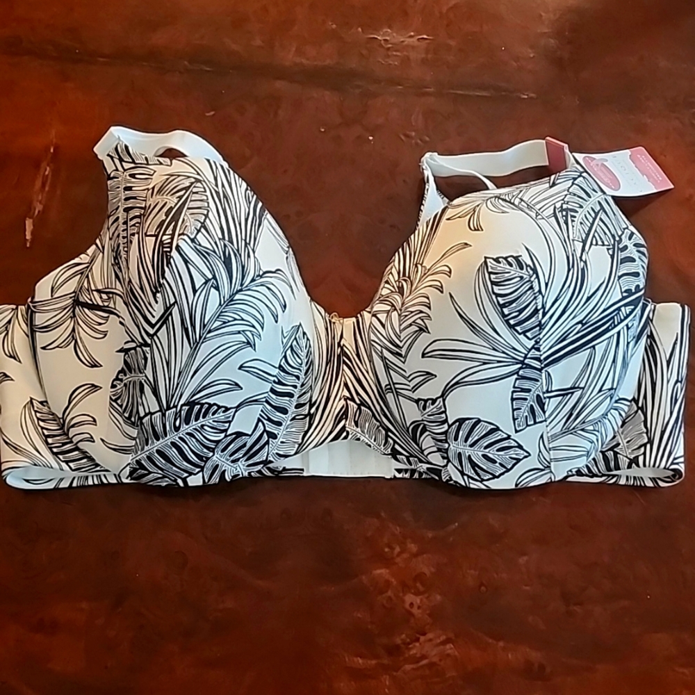 Cacique Floral Print Bra in White and Black - 42DDD